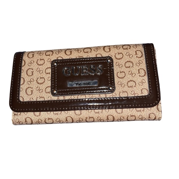 GUESS Beige and Dark Brown Women's Wallet - Picture 1 of 5